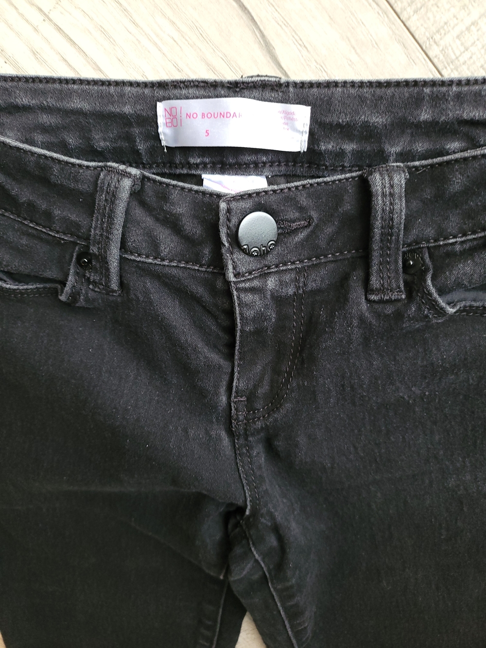 No Boundaries Juniors Black Jeans - Classic Fit